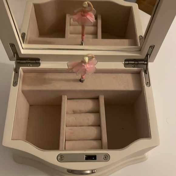 Kids Jewelry box - Picture 3 of 3